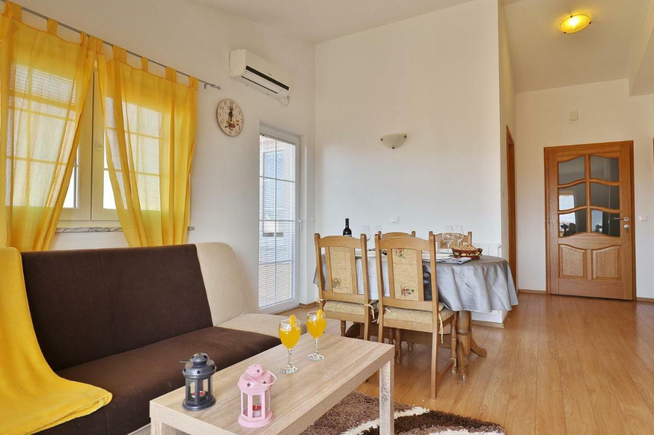 Apartments Dijana Zadar Eksteriør billede