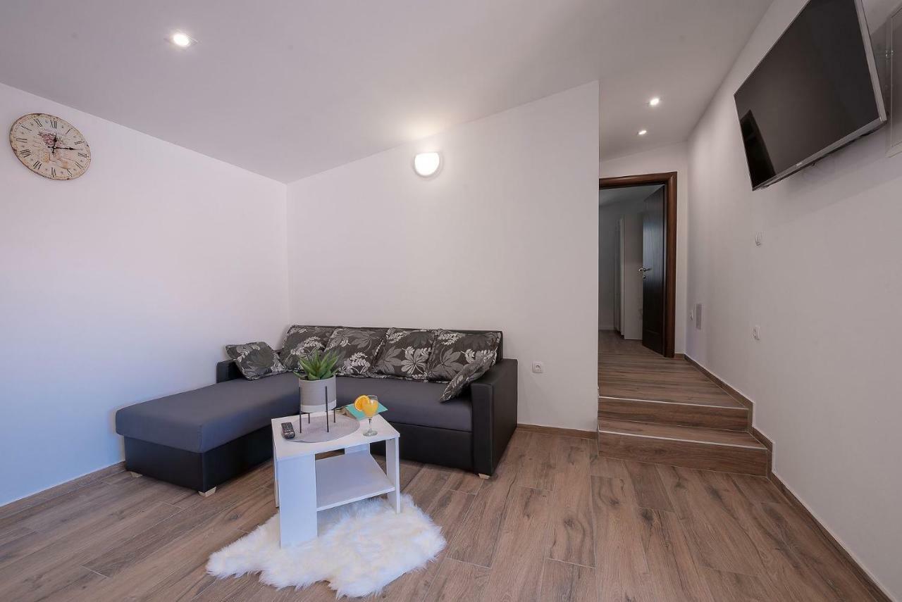 Apartments Dijana Zadar Eksteriør billede